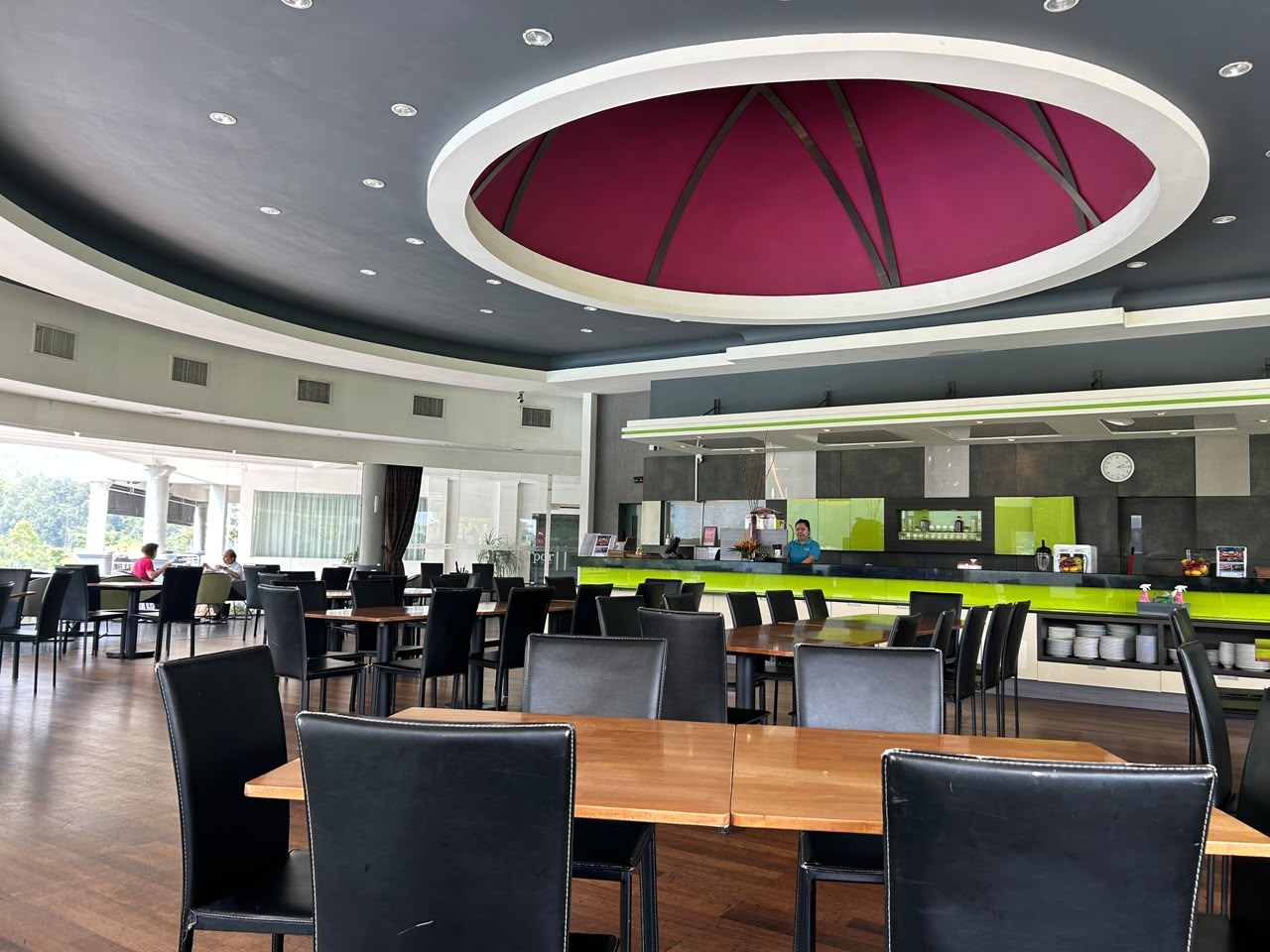 Meru Valley Club gallery photograph 5